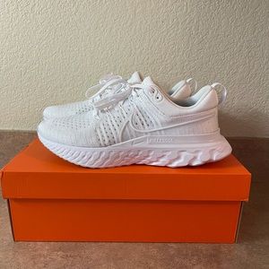 React Infinity Run Flyknit 2 'White' –Size US 10.5